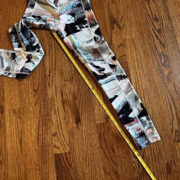 Under Armour Womens XS Leggings HeatGear Compression Crop Activewear Athleisure - Picture 7 of 12